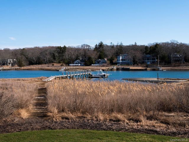 1940 Mason Drive, Cutchogue, NY 11935
