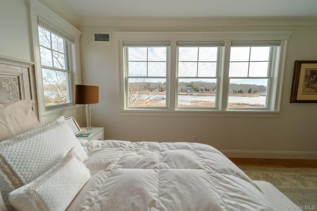 1940 Mason Drive, Cutchogue, NY 11935