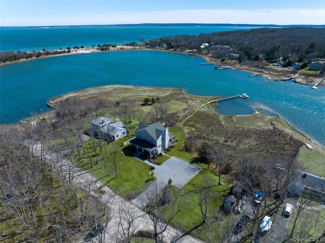 1940 Mason Drive, Cutchogue, NY 11935
