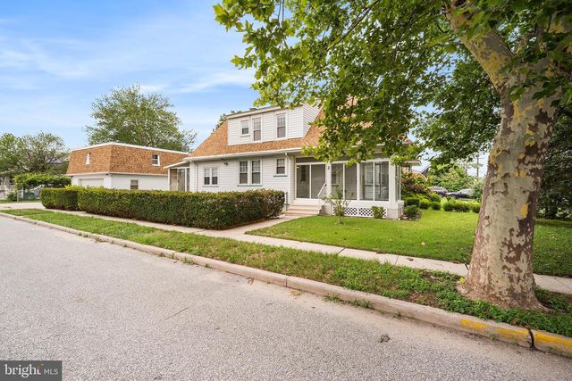 2 12TH ST, Burlington Township, NJ 08016