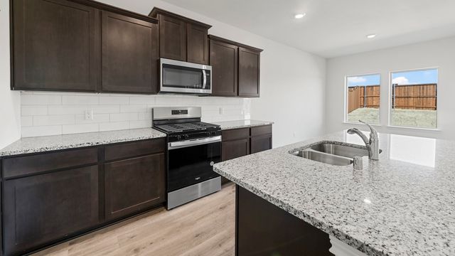 2012 Hearn Drive, Royse City, TX 75189