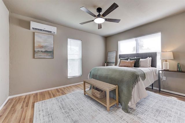 414 E Perkins Avenue, Guthrie, OK 73044