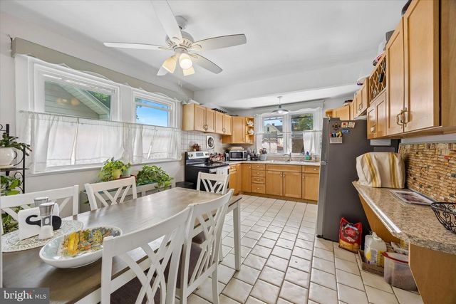 822 14TH AVE, Prospect Park, PA 19076