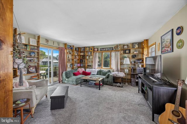 822 14TH AVE, Prospect Park, PA 19076