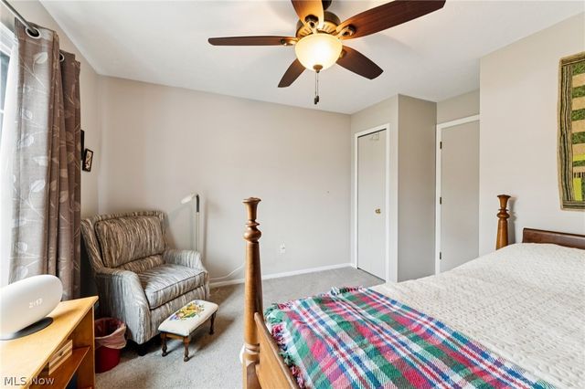 8615 Scenicview Drive, Broadview Heights, OH 44147