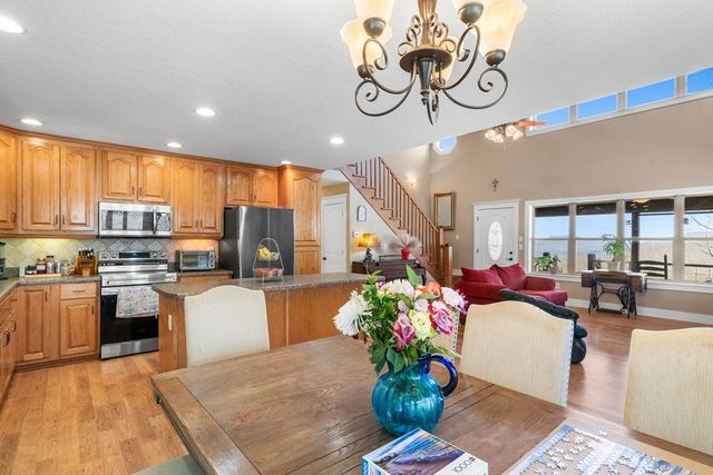 961 S Brooks Cove Road S, Hayesville, NC 28904