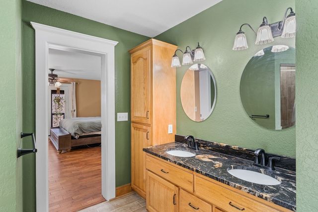 961 S Brooks Cove Road S, Hayesville, NC 28904