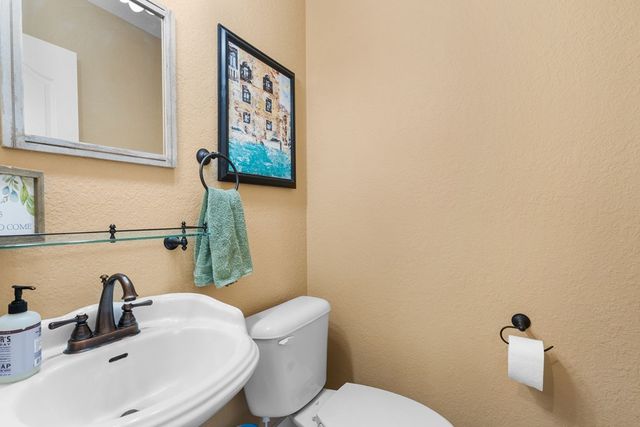 961 S Brooks Cove Road S, Hayesville, NC 28904