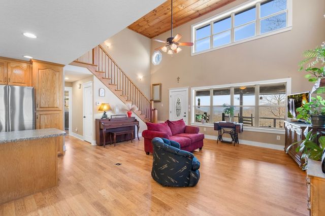 961 S Brooks Cove Road S, Hayesville, NC 28904