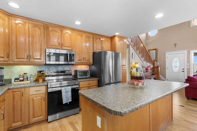 961 S Brooks Cove Road S, Hayesville, NC 28904