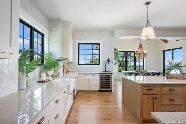 324 Ridge Pt, Spring Branch, TX 78070