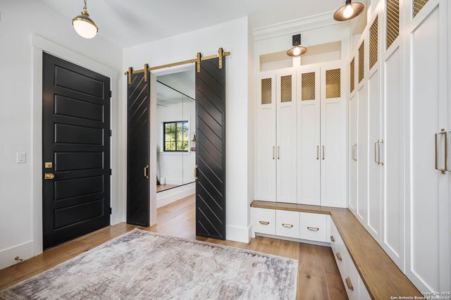 324 Ridge Pt, Spring Branch, TX 78070