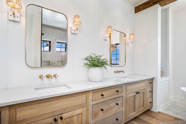 324 Ridge Pt, Spring Branch, TX 78070