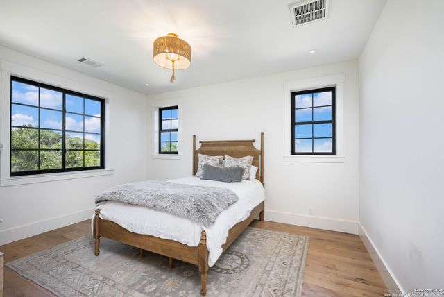 324 Ridge Pt, Spring Branch, TX 78070