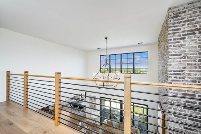 324 Ridge Pt, Spring Branch, TX 78070