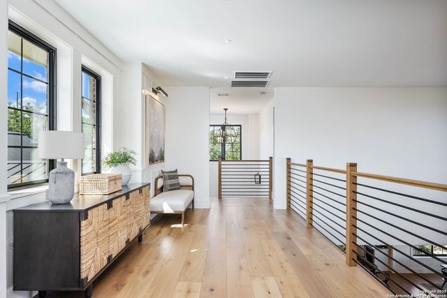 324 Ridge Pt, Spring Branch, TX 78070