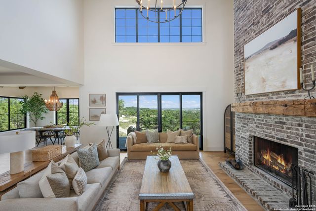 324 Ridge Pt, Spring Branch, TX 78070