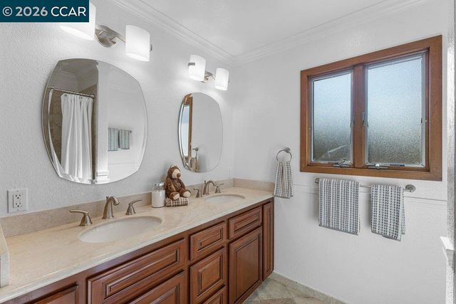 515 La Mancha Ct, Danville, CA 94526