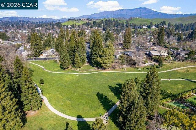 515 La Mancha Ct, Danville, CA 94526