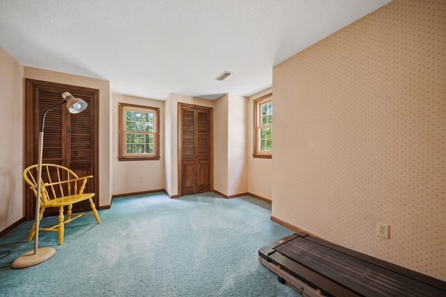 15 East St 17A, Pepperell, MA 01463