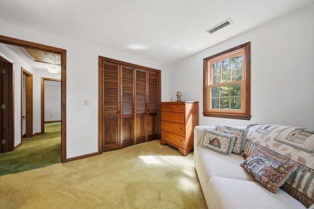 15 East St 17A, Pepperell, MA 01463