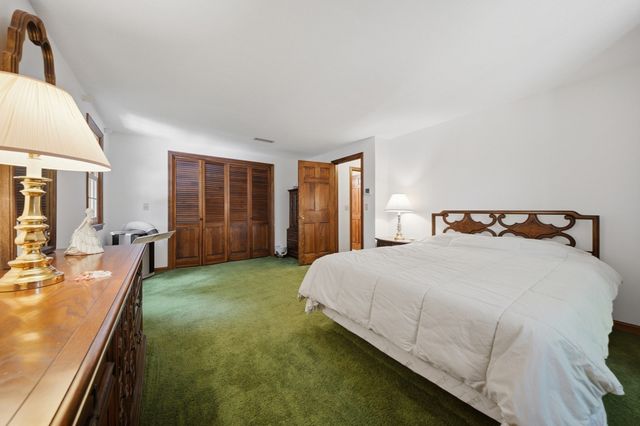 15 East St 17A, Pepperell, MA 01463