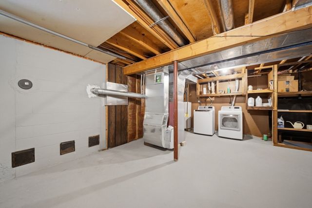 15 East St 17A, Pepperell, MA 01463