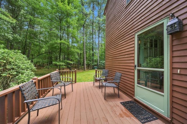 15 East St 17A, Pepperell, MA 01463