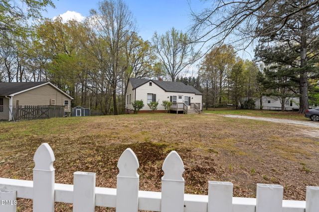 2124 Textile Drive, Greensboro, NC 27405