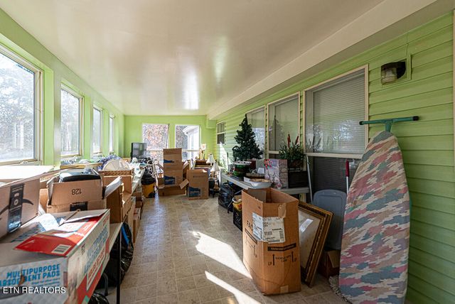 1835 SW Circle Drive, Cleveland, TN 37311