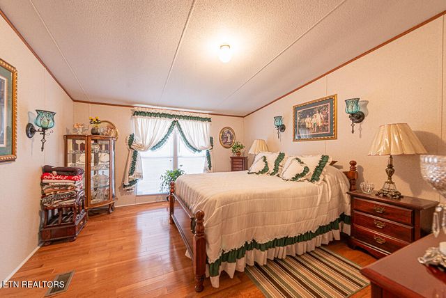 1835 SW Circle Drive, Cleveland, TN 37311