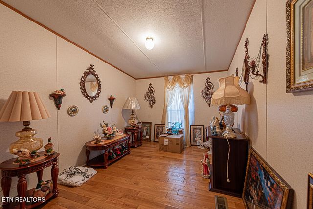 1835 SW Circle Drive, Cleveland, TN 37311