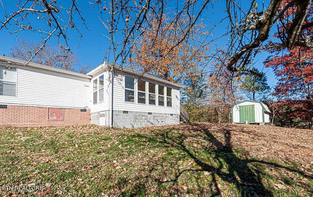 1835 SW Circle Drive, Cleveland, TN 37311