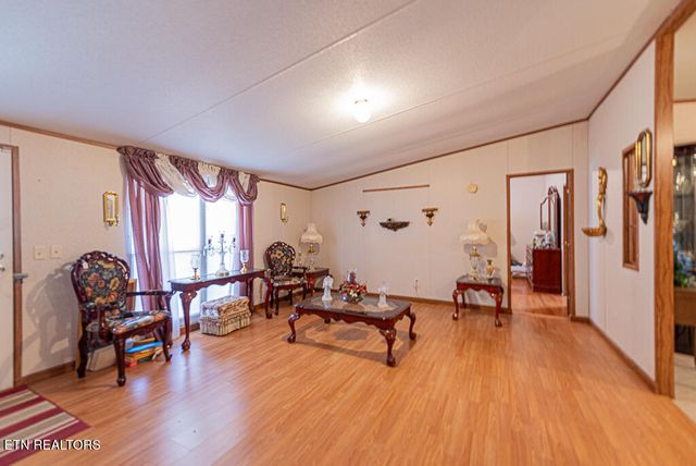 1835 SW Circle Drive, Cleveland, TN 37311