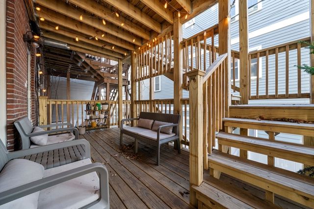 691 East 8th Street 1, Boston, MA 02127