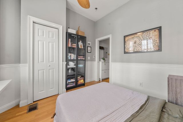 691 East 8th Street 1, Boston, MA 02127