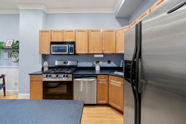 691 East 8th Street 1, Boston, MA 02127