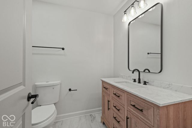 5126 Thornleigh Drive, Indianapolis, IN 46226