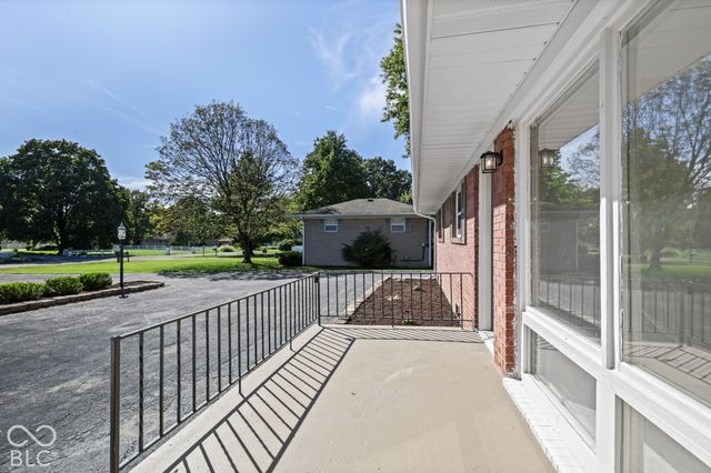 5126 Thornleigh Drive, Indianapolis, IN 46226