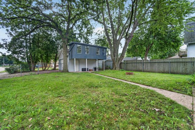 6903 27th AVENUE, Kenosha, WI 53143