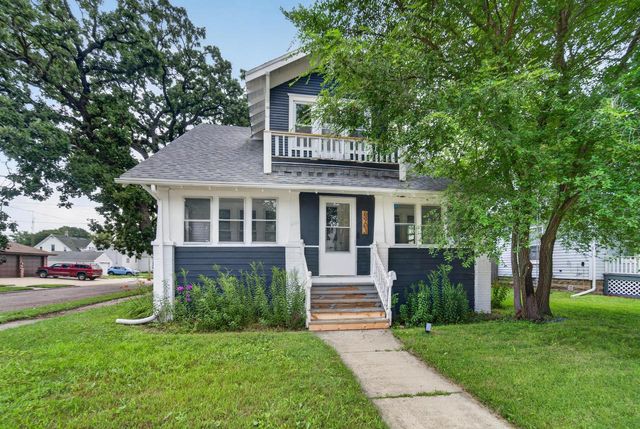 6903 27th AVENUE, Kenosha, WI 53143