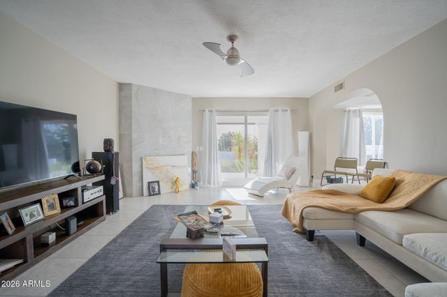 1201 E ROWLANDS Lane, Phoenix, AZ 85022