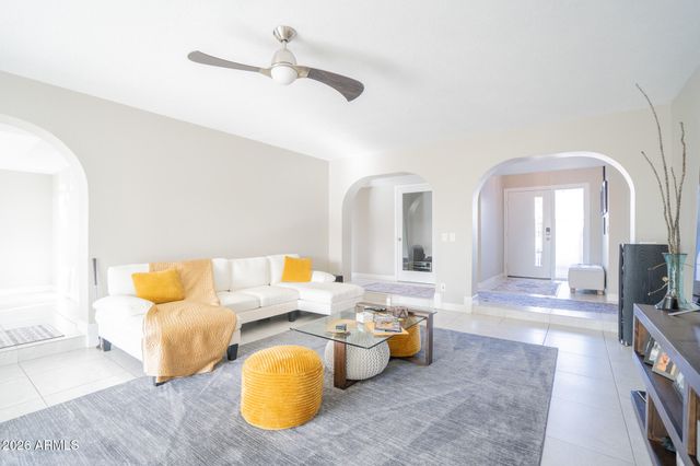 1201 E ROWLANDS Lane, Phoenix, AZ 85022