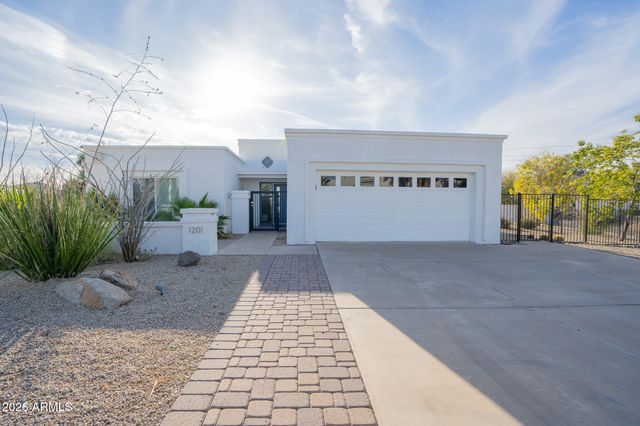 1201 E ROWLANDS Lane, Phoenix, AZ 85022