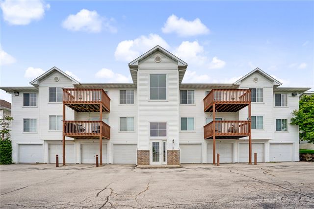 5575 Kacena Ave 6, Marion, IA 52302