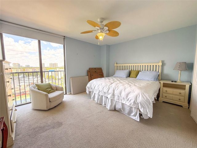 19707 Turnberry Way 9D, Aventura, FL 33180