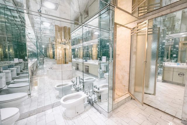 19707 Turnberry Way 9D, Aventura, FL 33180