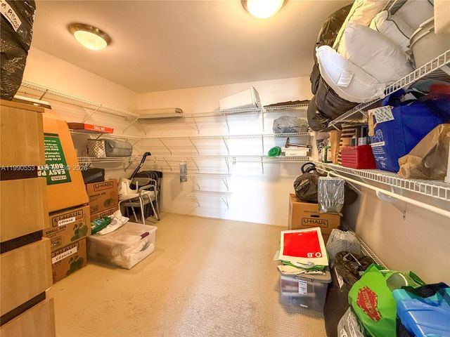 19707 Turnberry Way 9D, Aventura, FL 33180