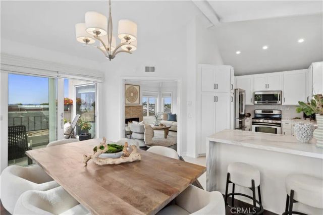 423 Poppy, Corona Del Mar, CA 92625