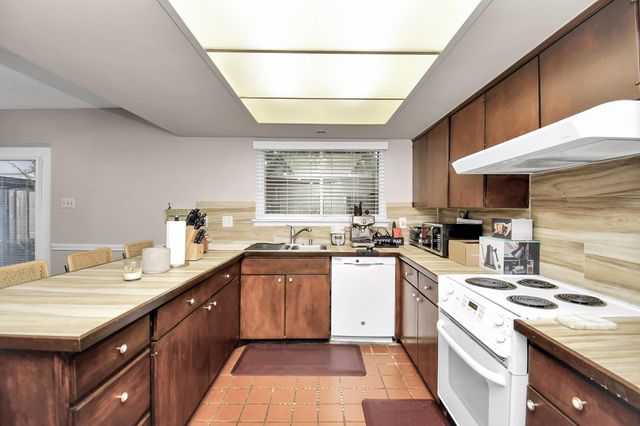 10382 Hammerly Boulevard, Houston, TX 77043
